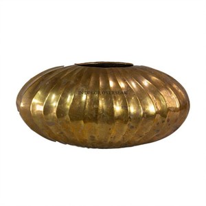 แจกันดอกไม้โลหะเคลือบเงาสีเงินขัดเงาสำหรับตกแต่งโต๊ะดีไซน์ทันสมัยวัสดุจากอินเดีย - Product Image 6