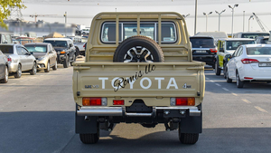 Toyota Land Cruiser 79 Pickup Double Cabine 4.2L Diesel V6 Automatique 2024 d'occasion, premier propriétaire, conduite à gauche - Product Image 4