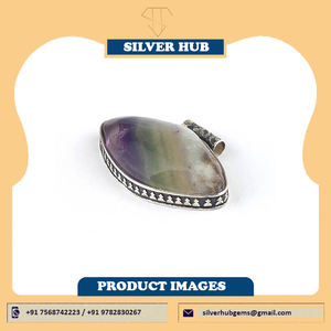 Pendentif en Fluorite Fait Main en Argent Sterling 925 Bijoux en Cristal Unique Cadeau Nouveau Design 2025 à Prix Abordable - Product Image 4