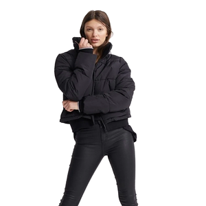 Veste bouffante à col montant en nylon noir à manches longues haut court d'hiver durable avec coton long rempli fabriqué au Pakistan - Product Image 3