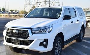 Cabina doble Hilux Rocco REVO Vehículos usados Buen estado Bastante usado Turbo Diesel Motor Luz Interior Asientos de cuero FWD R18 - Product Image 5