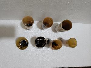 Coupe à boire viking en agate naturelle et corne de buffle de qualité supérieure avec finition brillante, gobelet en corne de vache pour fêtes et cadeaux - Product Image 5