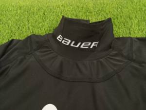 T-shirt intérieur de hockey sur glace en polyester, personnalisable, vente en gros, résistant aux coupures, protection du cou, couche de compression, respirant, séchage rapide - Product Image 6