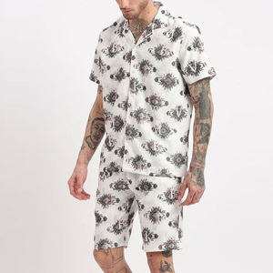 Ensemble t-shirt et short à col rond deux pièces pour hommes OEM/ODM 100% coton Style décontracté respirant et léger pour l'été - Product Image 4