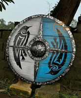 Bouclier Viking avec motif Hugin Munin, finition nickel noir poli, bleu antique et blanc, aspect vieilli, en métal, pour la maison