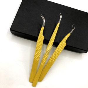 Pince à épiler d'extension de cils en acier inoxydable japonais de haute qualité avec logo personnalisable pointes pointues en fibre de volume jaune durable - Product Image 1