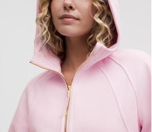 Sudadera Corta Elegante y Versátil para Invierno, con Cierre de Cremallera de un Cuarto, Diseño Moderno con Estampado Puff, Sudadera con Capucha para Mujer - Product Image 3