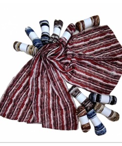 Trajes confeccionados para niñas y niños en color blanco con estilo de horquilla SalwarKameez pakistaní - Product Image 1