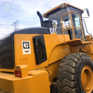 Chargeuse sur pneus Caterpillar 966H d'occasion en excellent état avec moteur Hitachi, soupape Kawasaki, poids opérationnel de 22 tonnes, boîte de vitesses et PLC - Product Image 2
