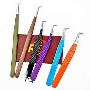 Pince à épiler en acier inoxydable écologique personnalisée à marque privée, pointe en fibre pour extensions de cils, design durable et antistatique pour la manucure - Product Image 4