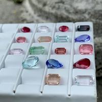Expansive Rare Multi Gemstone Choisissez pour vos couleurs uniques préférées parfaites pour les bagues pendentifs boucles d'oreilles et bijoux rares personnalisés
