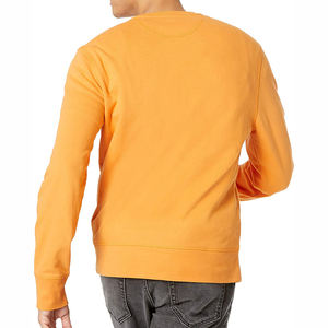 Sweat-shirt pour homme conçu avec un tissu polaire dense offrant une forte chaleur pour une utilisation quotidienne en extérieur pendant les jours de saison froide avec un tissu - Product Image 3