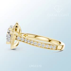 Anillo Exclusivo con Racimo de Corazones, Diseño Artesanal Certificado por IGI, Hecho a Medida, Ideal para Compradores, Joyería de Corazón Personalizada de Alta Calidad - Product Image 2