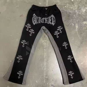 Pantalones informales para hombre listos para exteriores con material duradero y ajuste flexible para momentos activos - Product Image 1