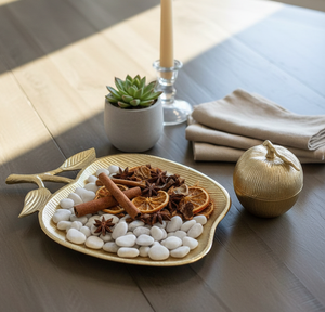 Plateau de service en métal en forme de pomme avec pot |   Plateau décoratif pour en-cas et fruits secs |   Décoration de table finition or |   Vente en gros personnalisée - Product Image 2