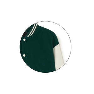 Chaquetas Varsity con mangas verdes y blancas Chaqueta de lana de alta calidad para exteriores Chaqueta transpirable Letterman Varsity - Product Image 3
