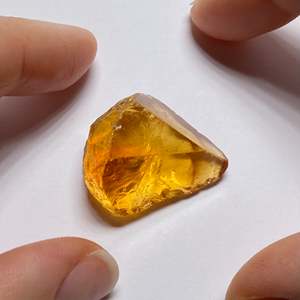 Cristal de citrine naturelle du Brésil, non taillée - Product Image 1