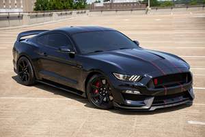 FORD MUSTANG SHELBY GT350R USADO CON VOLANTE A LA IZQUIERDA/DERECHA - Product Image 3