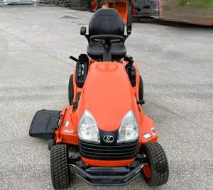 Tracteur tondeuse Kubota T2290 21 CV 2019 neuf/occasion, faible entretien, avec poignée télescopique et direction par glissement - Product Image 5