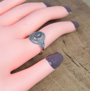 Forma ovalada labradorita Natural Multi fuego anillo hecho a mano joyería sólida plata esterlina 925 piedra preciosa anillo de plata esterlina joyería - Product Image 2