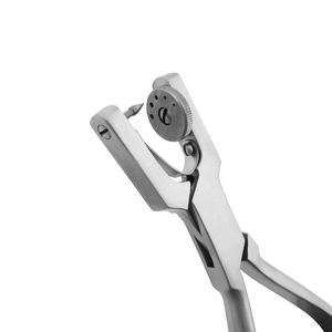 เครื่องมือทันตกรรมคุณภาพดีที่สุด คีมจับยางกันน้ำลาย Ainsworth - Product Image 5