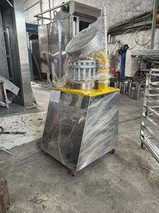 Diviseur de pâte mécanique avec 1 an de garantie Nouveau produit chaud 2025 Boulangerie 500x500x1200 Nouvel état Vietnam - Product Image 4