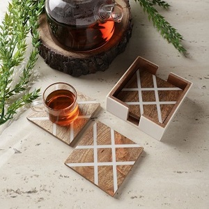 Ensemble de sous-verres en bois fabriqués à la main avec support de style chariot décoratif Tapis de boisson élégants pour table à manger, cuisine ou bureau - Product Image 5