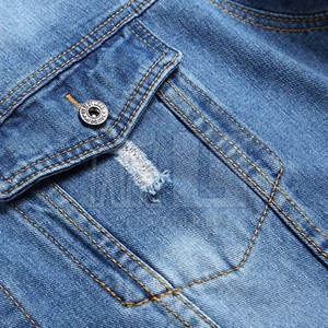 แจ็คเก็ตยีนส์ผู้ชายสั่งตัดไซส์ใหญ่ขายดี ดีไซน์ล่าสุด ราคาถูก บริการ OEM แจ็คเก็ตฤดูหนาวผู้ชาย - Product Image 4