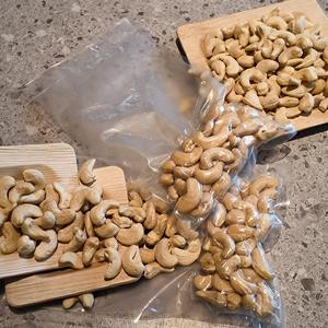 Noix de cajou fraîches biologiques en gros, qualité W450, avec approvisionnement en vrac du Cambodge pour la transformation alimentaire et la pâtisserie - Product Image 4