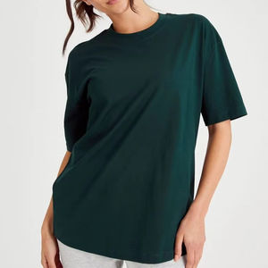 T-shirt en coton tricoté ample et respirant pour femmes grandes tailles, logo personnalisé, design éco-responsable à col rond pour un confort décontracté - Product Image 5