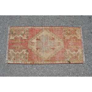 Vintage Turkish Rug 1.4 X 2.7ft <b>Red</b> Beige Wool Kilim Large Area Abstract Pattern Rectangle Hallway Design 10mm <b>Latex</b> for Rooms - Product Image 3