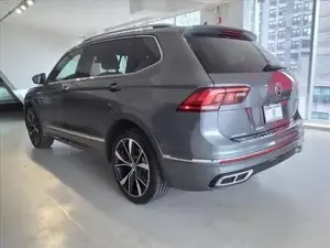 Propre et impeccable 2024 pour Tiguan - Product Image 5