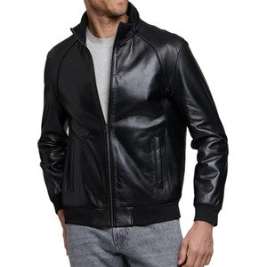 Veste en cuir noir classique pour hommes avec poignets côtelés et col montant vêtements d'extérieur décontractés parfaits avec fermeture éclair élégante et durable - Product Image 5
