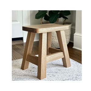 Tabouret en bois compact à deux marches avec finition naturelle, parfait pour les salles de bain des enfants, les comptoirs de cuisine, les chambres à coucher et les espaces de vie - Product Image 4