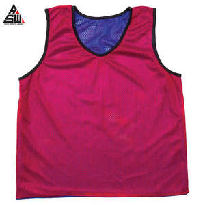 Chalecos de Entrenamiento de Fútbol Reversibles, Ligeros y Aislantes, Hechos de Malla Suave 100% Poliéster, Ideales para Esquí de Fondo - Product Image 1