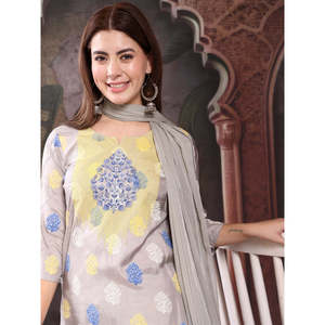 ชุดคุर्ตาปักลายสีเทาสำหรับผู้หญิงแบบลำลอง พร้อมกางเกงปาลาซโซ่แขนสามส่วนและผ้าคลุมไหล่ - Product Image 4