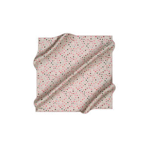 Écharpe carrée en satin de soie beige de luxe pour filles - Product Image 1