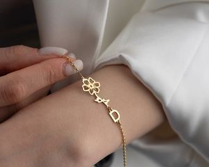 Delicado oro Flor de nacimiento pulsera mujer plata diciembre piedra de nacimiento pulsera acebo pulsera con piedra de nacimiento flor encanto - Product Image 1