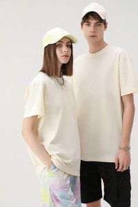 เสื้อยืดโอเวอร์ไซส์สำหรับผู้ชายเสื้อยืดผ้าฝ้ายเปิดไหล่ปล่อยสีขาวเรียบ100% โลโก้ตามสั่ง - Product Image 3