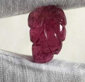 Piedra Preciosa Suelta de Turmalina Rosa Natural Tallada a Mano - Product Image 3