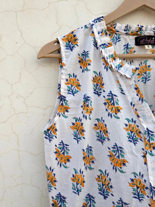 Vestido de Verano sin Mangas con Estampado a Mano |   Vestido de Algodón |   Estampado Floral - Product Image 2
