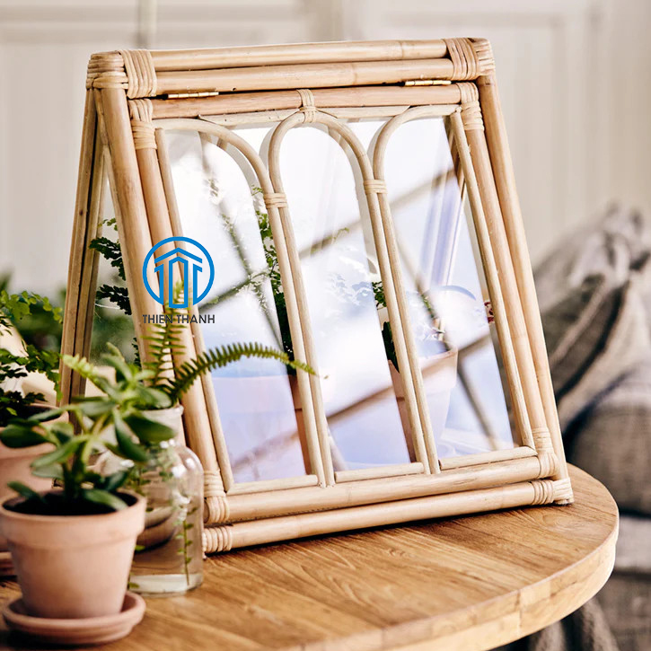 Decoración de mesa de arquitectura de estilo clásico, un Mini invernadero para sus plantas con puerta con bisagras de elevación, terrario arqueado de ratán