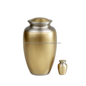 Urne commémorative en métal en laiton, décor de taille personnalisée pour les cendres humaines, meilleures créneaux d'enterrements bon marché, à vendre - Product Image 3