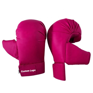Guantes de Taekwondo de medio dedo con logotipo personalizado, guantes de combate y kickboxing de punto de semicontacto hechos de cuero - Product Image 2