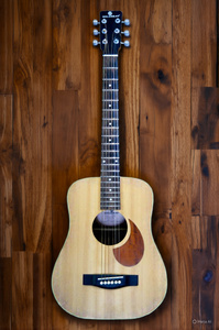 SOLOBEAT Guitarra Acústica Mini de 36 Pulgadas - Tamaño de Viaje, Cuerpo de Caoba, Tono Claro, Acabado Brillante, Estilo Vintage, Profesional, Apta para Principiantes - Product Image 5