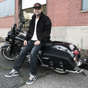 Meilleur sweat à capuche en polaire de course pour les motos Veste de sport de haute qualité en taille XL avec nom d'équipe imprimé 'Racing' - Product Image 2