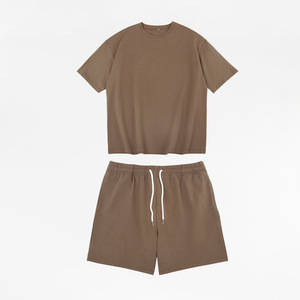 Ensembles de short en éponge pour hommes avec logo personnalisé Ensembles de t-shirt et de short en coton 100% pour hommes Ensemble de short sur mesure T-shirt Joggers - Product Image 4