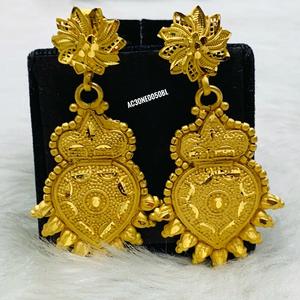 Fashion Jewelry Women's <b>Charm</b> Necklace Set Gold Plated Brass Box Chain 18 Inches Classic Design - Product Image 2