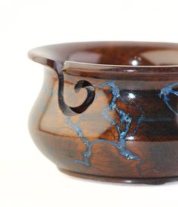 Cuenco de Madera para Hilos con Figura de Resina de Lichtenberg, 7x4 Pulgadas de Diámetro, Regalo Personalizado para Tejedores - Product Image 3