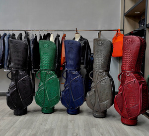 กระเป๋ากอล์ฟหนังแท้ 100% - สไตล์สปอร์ต พร้อมบริการปรับแต่งส่วนตัว - Product Image 1